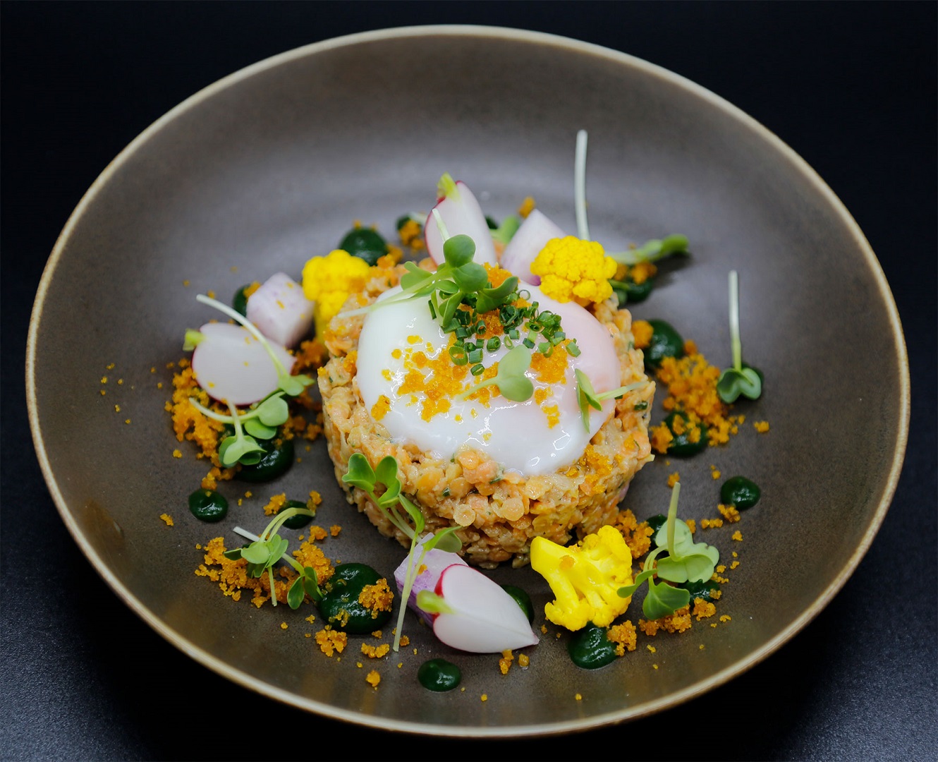 Œuf parfait crème de topinambour et boutargue Victor Gourmet